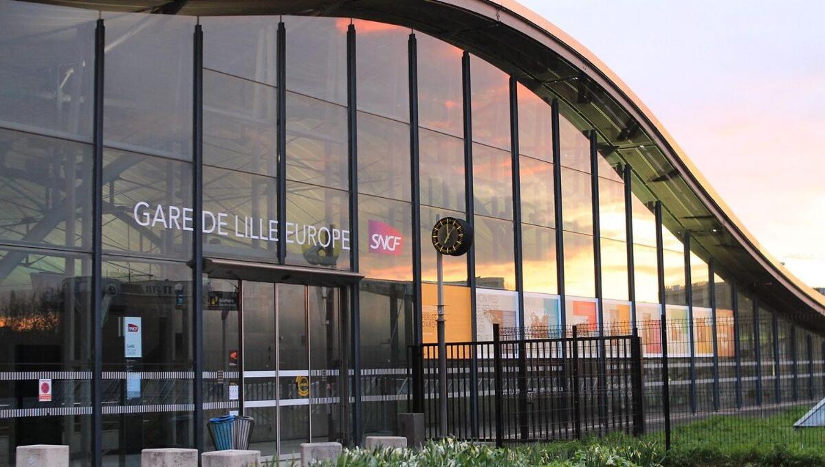 Lille Hypercentre / Gares - Superbe Studio Equipe Exterior foto