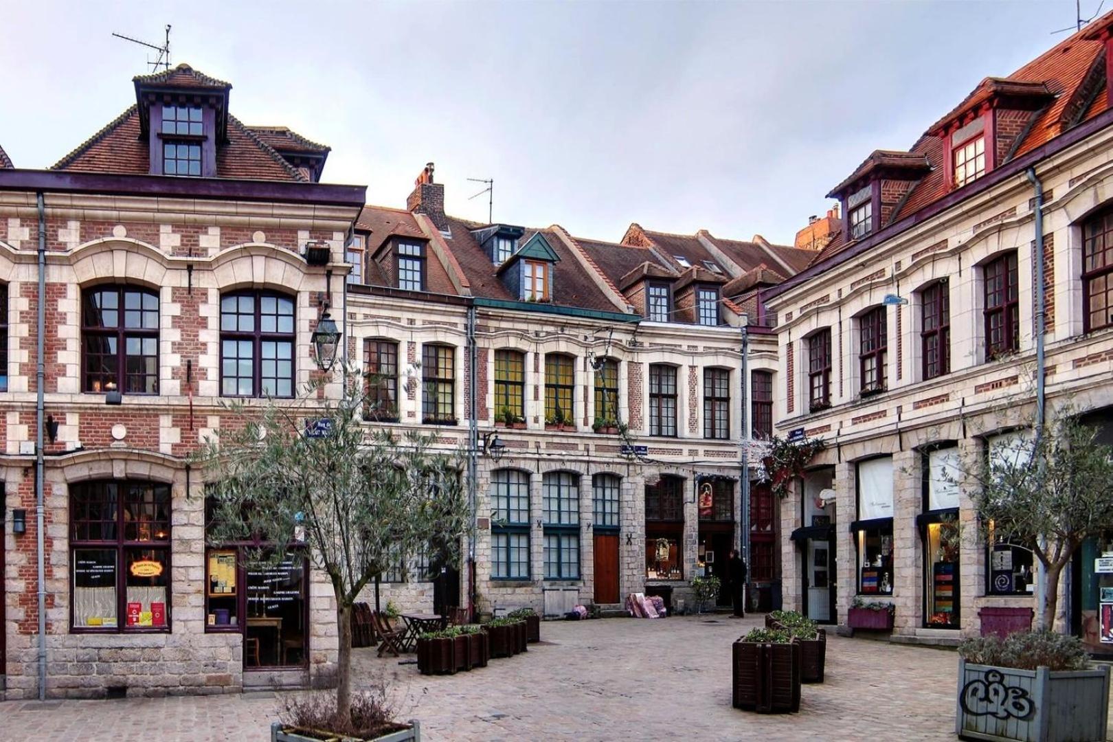 Lille Hypercentre / Gares - Superbe Studio Equipe Exterior foto